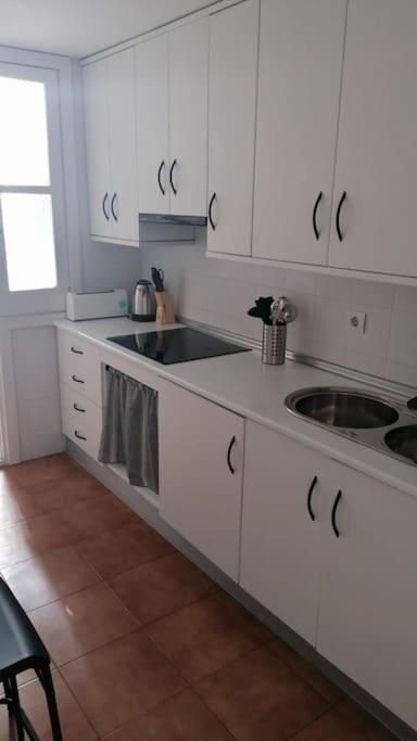 Ferienwohnung Views, Family & Private Parking In Alto Albayzin Granada Exterior foto