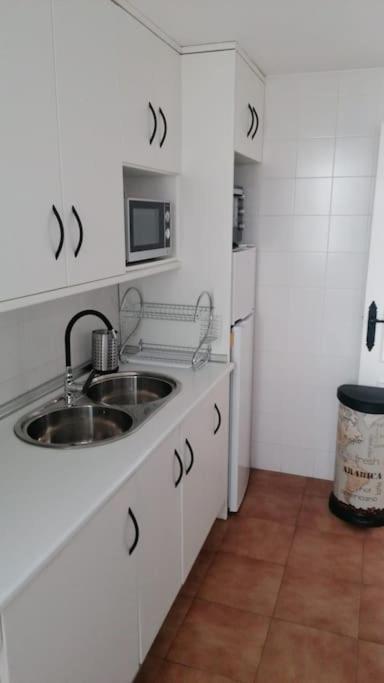 Ferienwohnung Views, Family & Private Parking In Alto Albayzin Granada Exterior foto